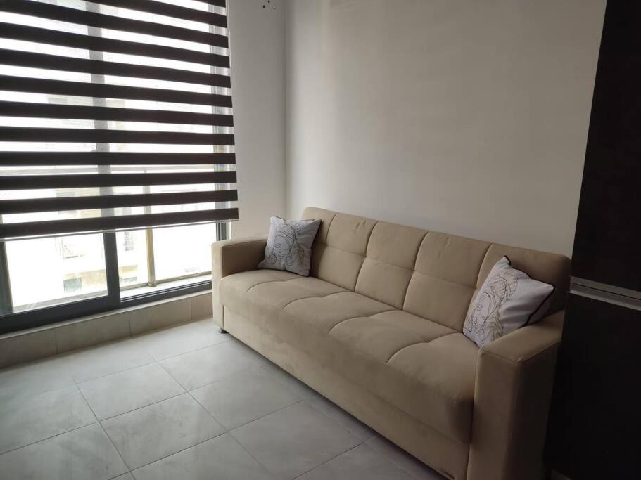Apartment Salina Wharf, Block E, Apt. 26